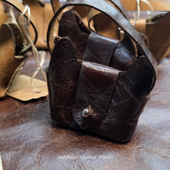 Handmade Mini Leather Purses - Picture 3 of 9